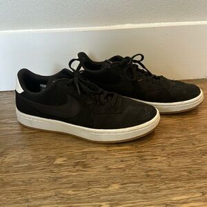 Black Nike Low-Top Sneakers